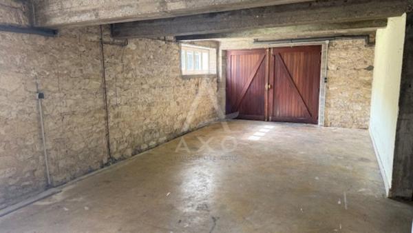 PUYMOYEN - MAISON 6 PIECES