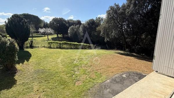 PUYMOYEN - MAISON 6 PIECES