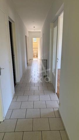 PUYMOYEN - MAISON 6 PIECES