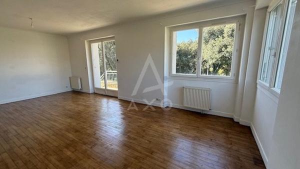 PUYMOYEN - MAISON 6 PIECES