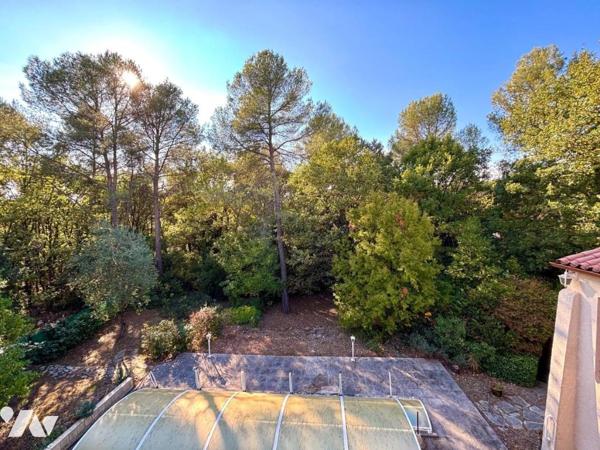 Grande maison d'architecte à faire revivre