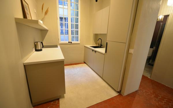 Appartement à vendre    2 pièces • 42,96 m2 Grasse