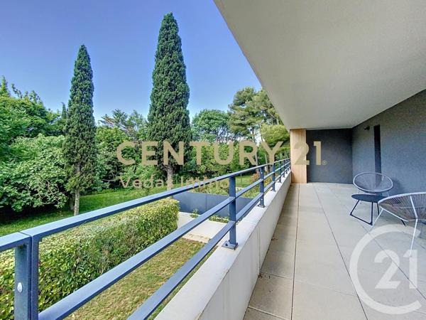 Appartement F4 à vendre  4 pièces - 97 m2 ST JEAN DE VEDAS - 34