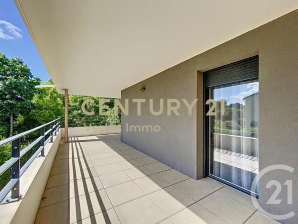 Appartement F4 à vendre  4 pièces - 97 m2 ST JEAN DE VEDAS - 34