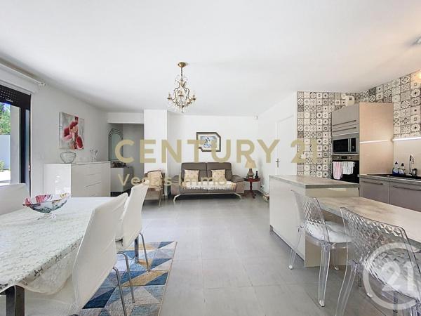 Appartement F4 à vendre  4 pièces - 97 m2 ST JEAN DE VEDAS - 34