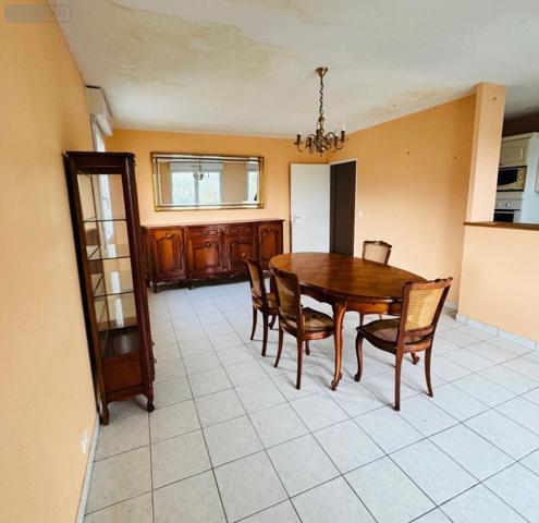 Appartement à vendre à Baud dans le Morbihan (56150), ref : 56124-27