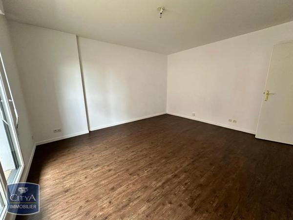 Appartement à louer 2 pièces 46.95m² Sotteville-lès-Rouen (76300)