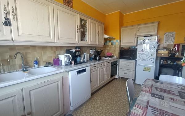 Maison à vendre    5 pièces •  Château-Thierry