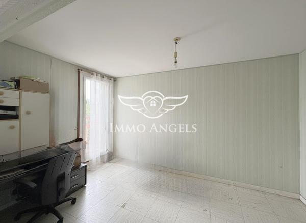 APPARTEMENT T4 DE 70 M² AVEC GARAGE VUE PARC