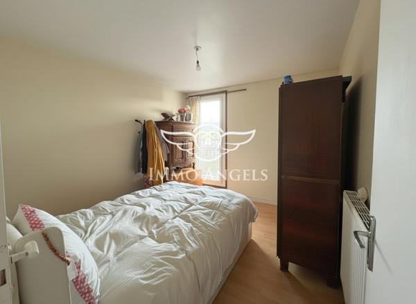 APPARTEMENT T4 DE 70 M² AVEC GARAGE VUE PARC