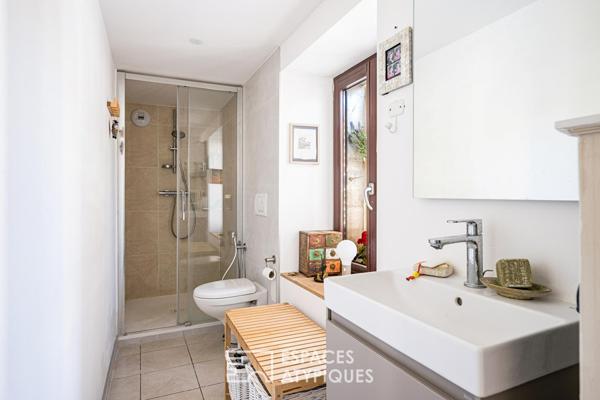 Maison de village rénovée entre cachet et modernité
