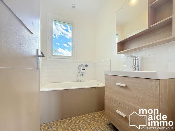 Maison rénovée 3 chambre avec jardin