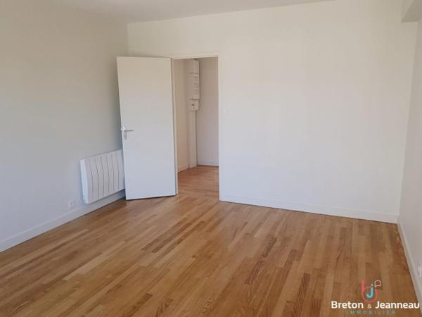 Appartement avec parking à Fougères, 3 pièce(s) 69 m2, 2e étage,