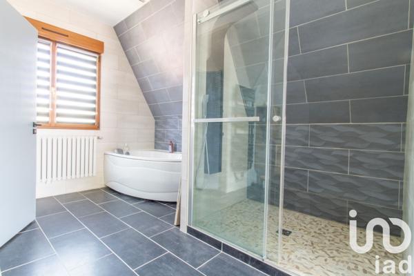 Maison à vendre 6 pièces 165 m² Fleury-les-Aubrais
