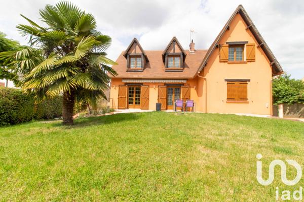 Maison à vendre 6 pièces 165 m² Fleury-les-Aubrais