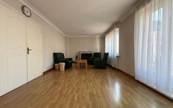 Appartement à vendre    4 pièces • 108,07 m2 Douai