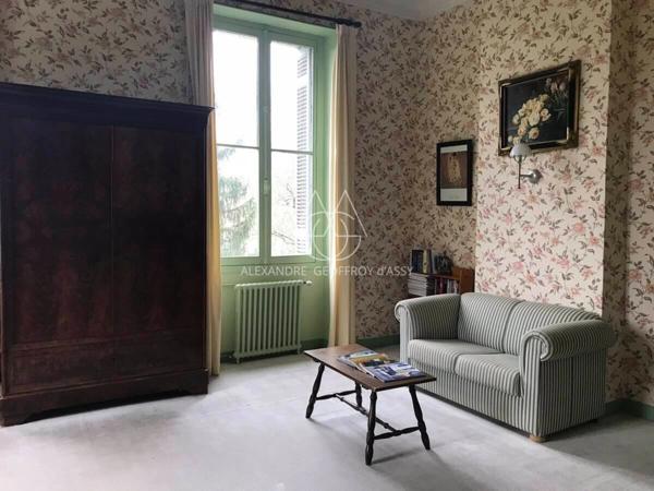 Château 19ème d'environ 1000 m² habitables