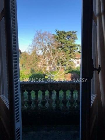 Château 19ème d'environ 1000 m² habitables