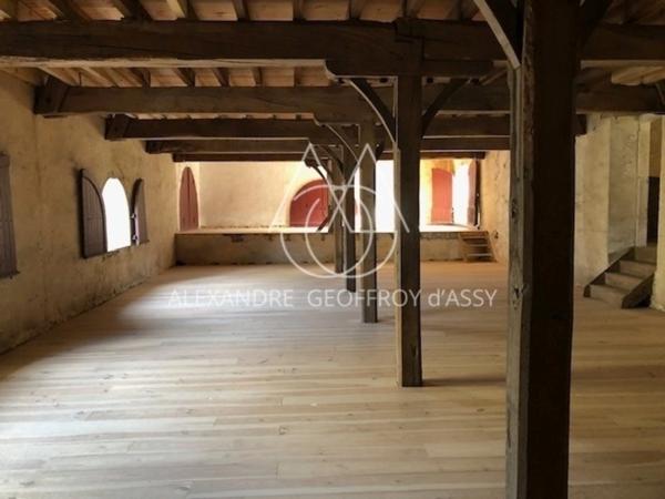 Château 19ème d'environ 1000 m² habitables