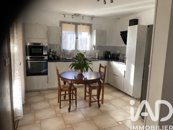 Maison à vendre 6 pièces 150 m² Le Cailar