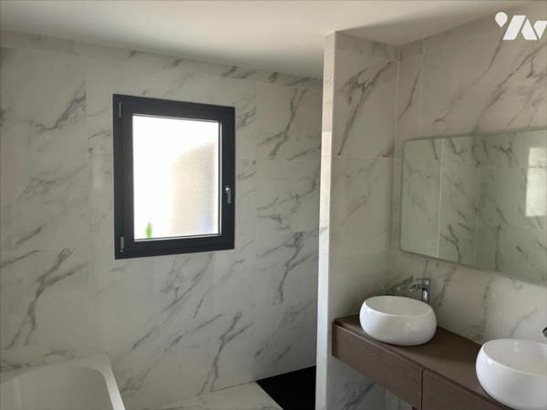 JAUNAY-MARIGNY - PARIGNY - 140 M² HAB - 4 CH - PISCINE