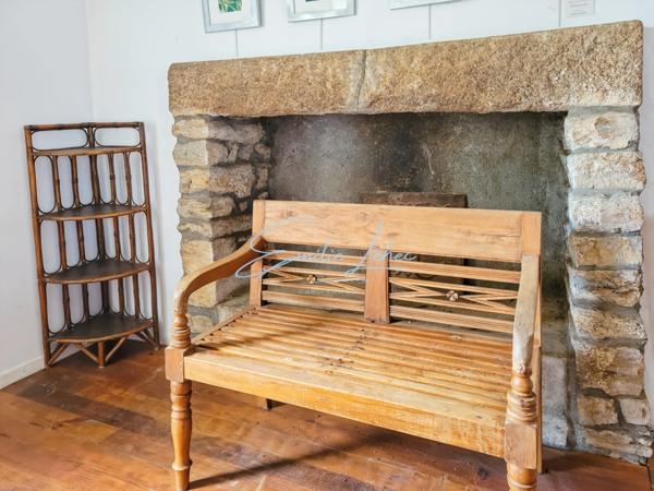 Riec sur Belon - Maison bourgeoise, 4 niveaux, centre bourg, jardin clos avec puits, près de 250m2! Unique!!