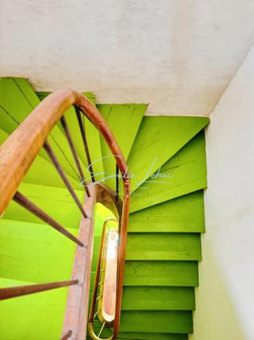 Riec sur Belon - Maison bourgeoise, 4 niveaux, centre bourg, jardin clos avec puits, près de 250m2! Unique!!