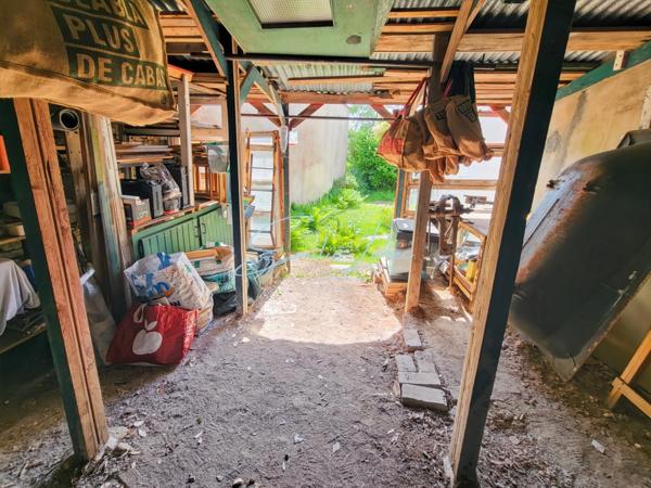 Riec sur Belon - Maison bourgeoise, 4 niveaux, centre bourg, jardin clos avec puits, près de 250m2! Unique!!