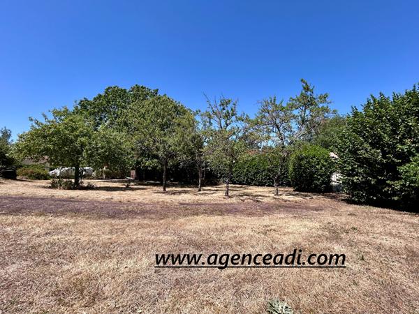 Terrain à bâtir Azay Le Brule 850 m2, Azay le brule 79400