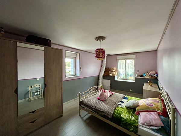 Maison La Creche 7 pièce(s) 195.05 m2, La creche 79260