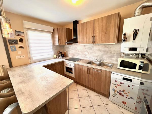APPARTEMENT F3 METZ SABLON CAVE, BALCONS, STATIONNEMENT
