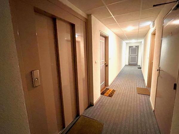 APPARTEMENT F3 METZ SABLON CAVE, BALCONS, STATIONNEMENT