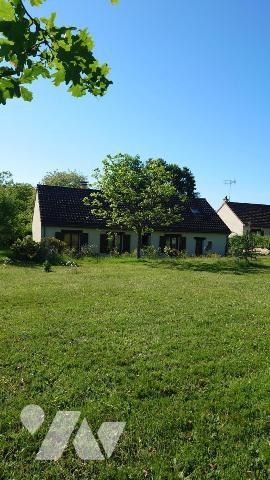 PAVILLON PLAIN PIED AVEC GARAGE ET JARDIN