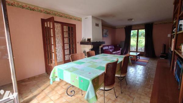 PAVILLON PLAIN PIED AVEC GARAGE ET JARDIN