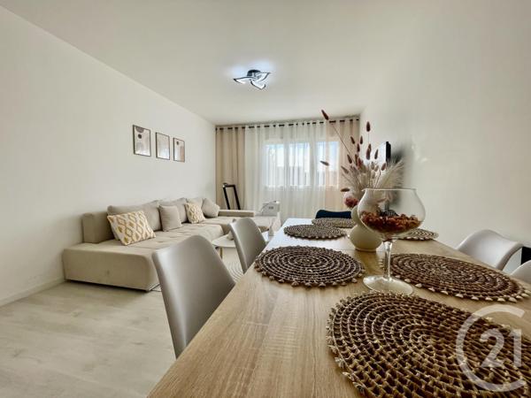 Appartement T3 à vendre  3 pièces - 65,07 m2 ST PRIEST - 69