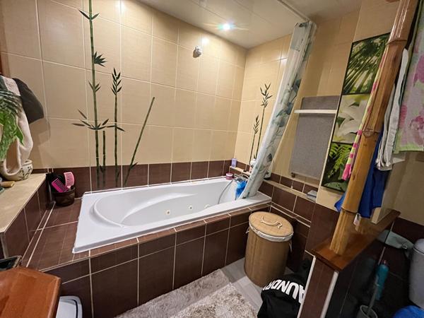 Maison 5 pièces 115.66 m2