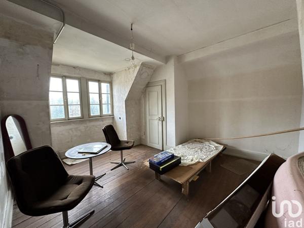 Maison 7 pièces de 320 m² à Schirmeck (67130)
