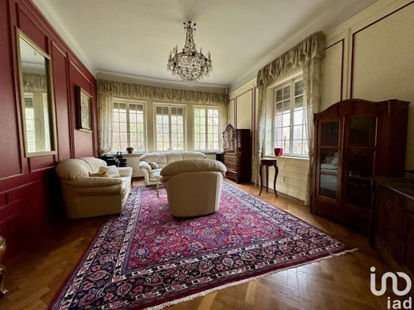 Maison 7 pièces de 320 m² à Schirmeck (67130)