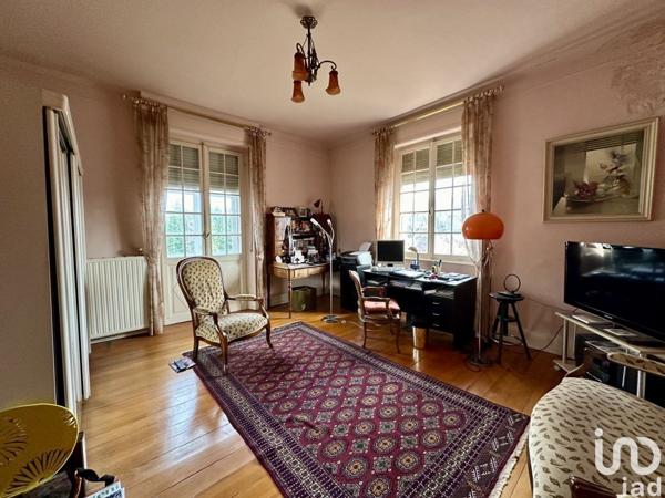 Maison 7 pièces de 320 m² à Schirmeck (67130)