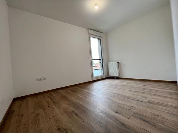 APPARTEMENT T3 - 2 GRANDE RUE TINQUEUX - LUMINEUX-ASCENSEUR