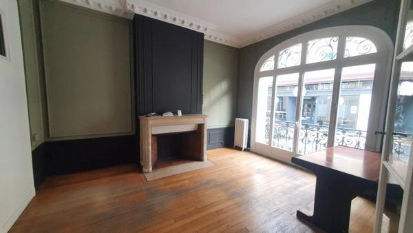 Maison à vendre de 182m² 9 pièces, à Compiègne (60)