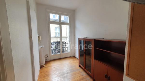 Maison à vendre de 182m² 9 pièces, à Compiègne (60)