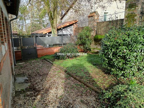 44230 SAINT SEBASTIEN SUR LOIRE SE SEBASTIEN SUR LOIRE BOURG T1 MEUBLE 18m2