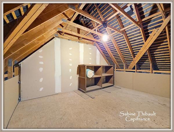 Dept Indre-et-Loire (37), à vendre Savigné-sur-Lathan, maison 5 pièces 106 m2