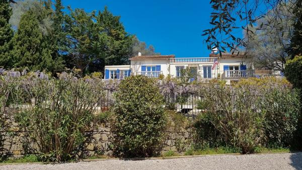 Villa de 11 pièces