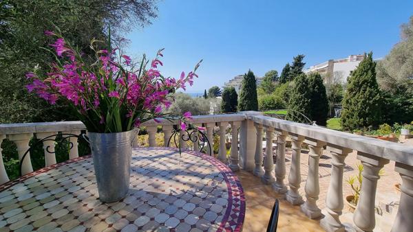 Villa de 11 pièces