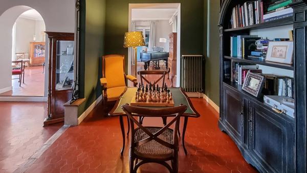 Villa de 11 pièces