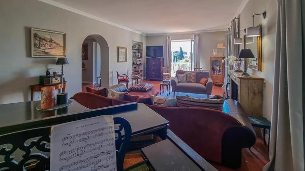 Villa de 11 pièces