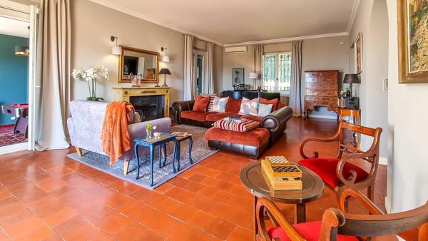 Villa de 11 pièces