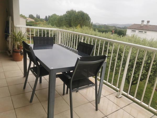 TRES BEAU DUPLEX T3 AVEC TERRASSE LORGUES